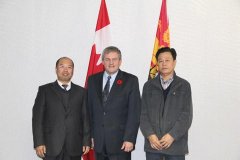 ag尊龙凯时首页高层造访加拿大纽省